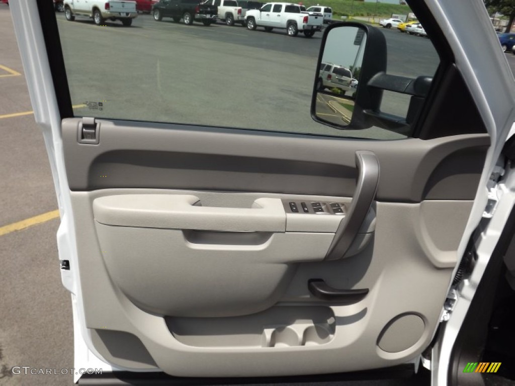 2013 Chevrolet Silverado 3500HD WT Crew Cab 4x4 Chassis Door Panel Photos