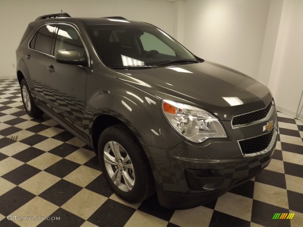 Steel Green Metallic Chevrolet Equinox