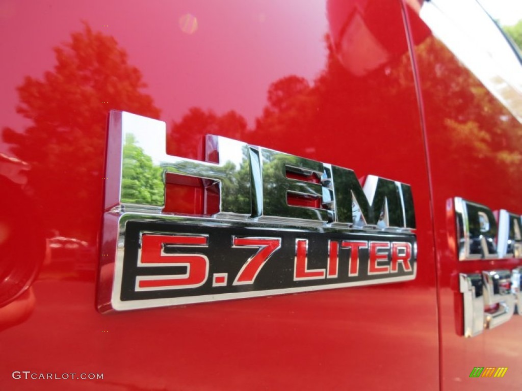 2013 Ram 1500 Sport Crew Cab Marks and Logos Photos