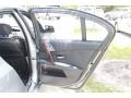 Silver Grey Metallic - 5 Series 525i Sedan Photo No. 14