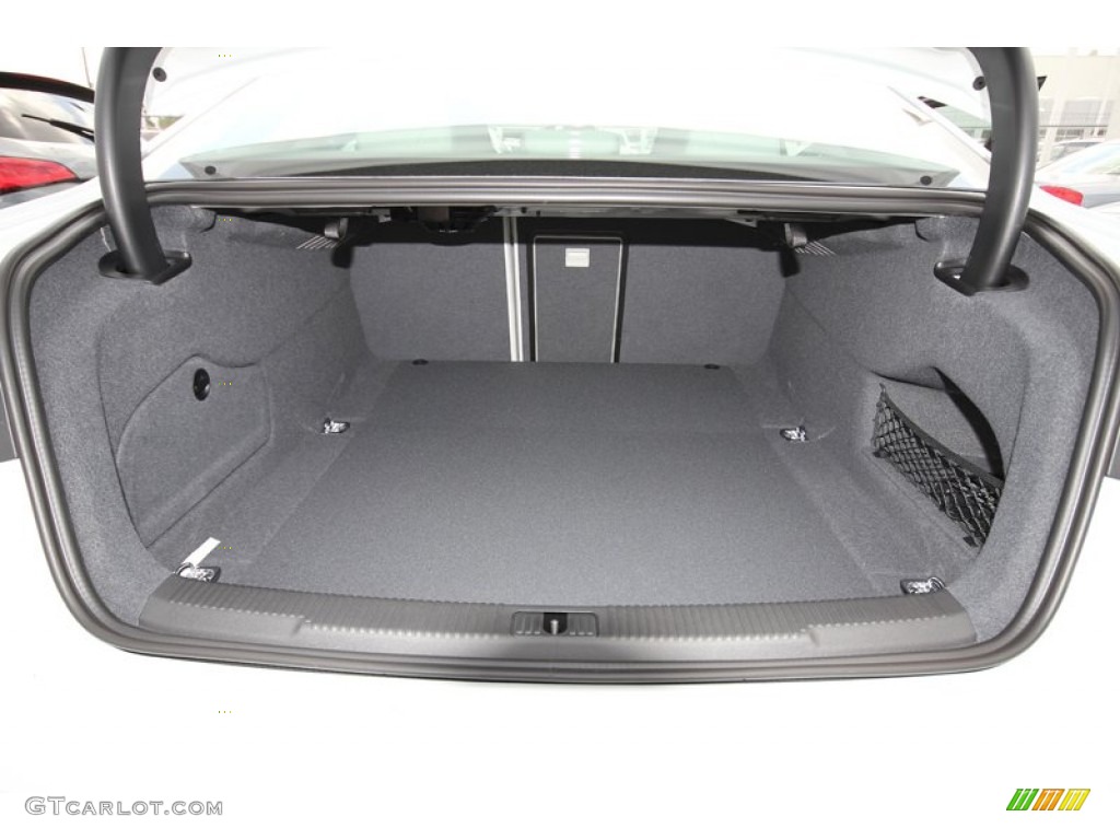 2013 Audi S6 4.0 TFSI quattro Sedan Trunk Photo #81291413