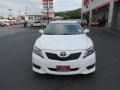 Super White - Camry SE Photo No. 2