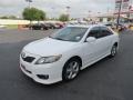 Super White - Camry SE Photo No. 3
