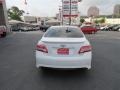 Super White - Camry SE Photo No. 6