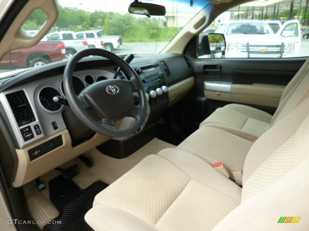 Beige Interior 2007 Toyota Tundra Regular Cab 4x4 Photo #81294065