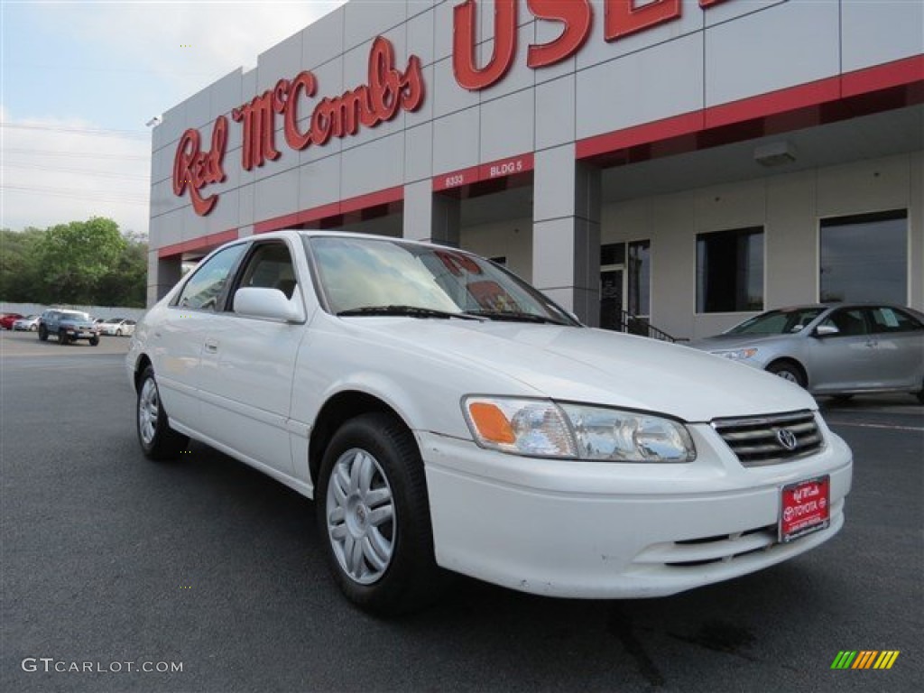 2001 Camry LE - Super White / Oak photo #1