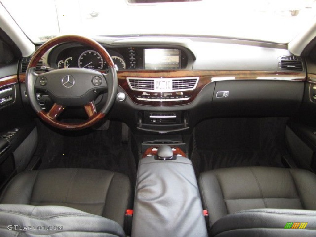 2008 Mercedes-Benz S 550 Sedan Black Dashboard Photo #81296924