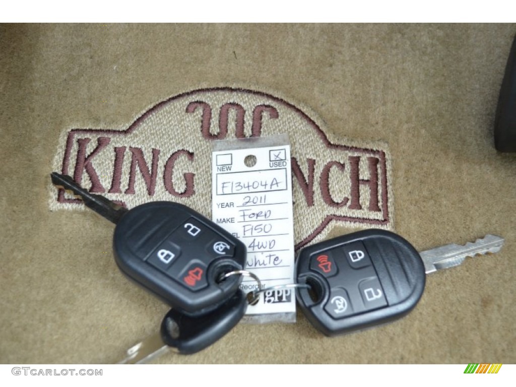 2011 F150 King Ranch SuperCrew 4x4 - White Platinum Metallic Tri-Coat / Chaparral Leather photo #42