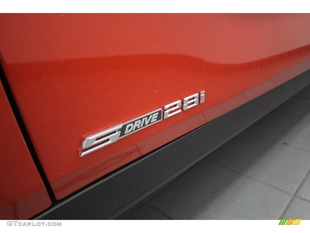 2014 BMW X1 sDrive28i Marks and Logos Photos