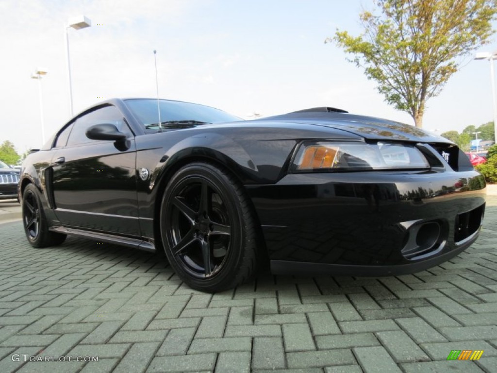Black 2004 Ford Mustang Mach 1 Coupe Exterior Photo #81300172