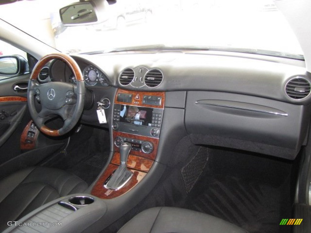 2009 Mercedes-Benz CLK 350 Coupe Dashboard Photos