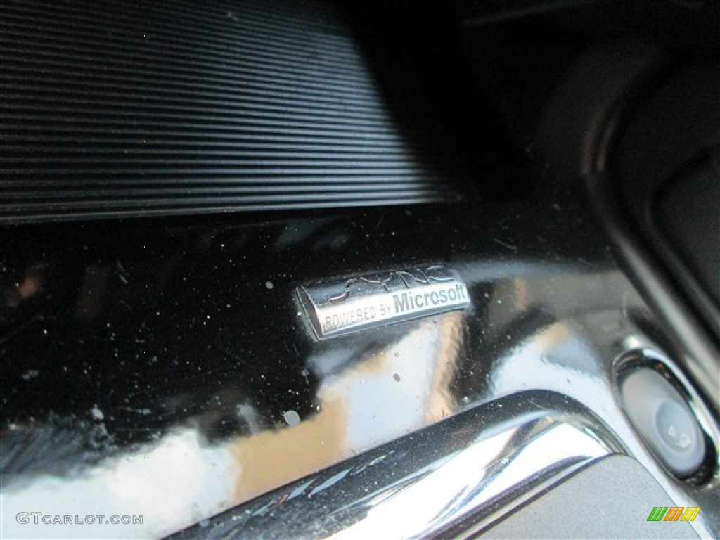 2011 Escape Limited V6 - Sterling Grey Metallic / Charcoal Black photo #17