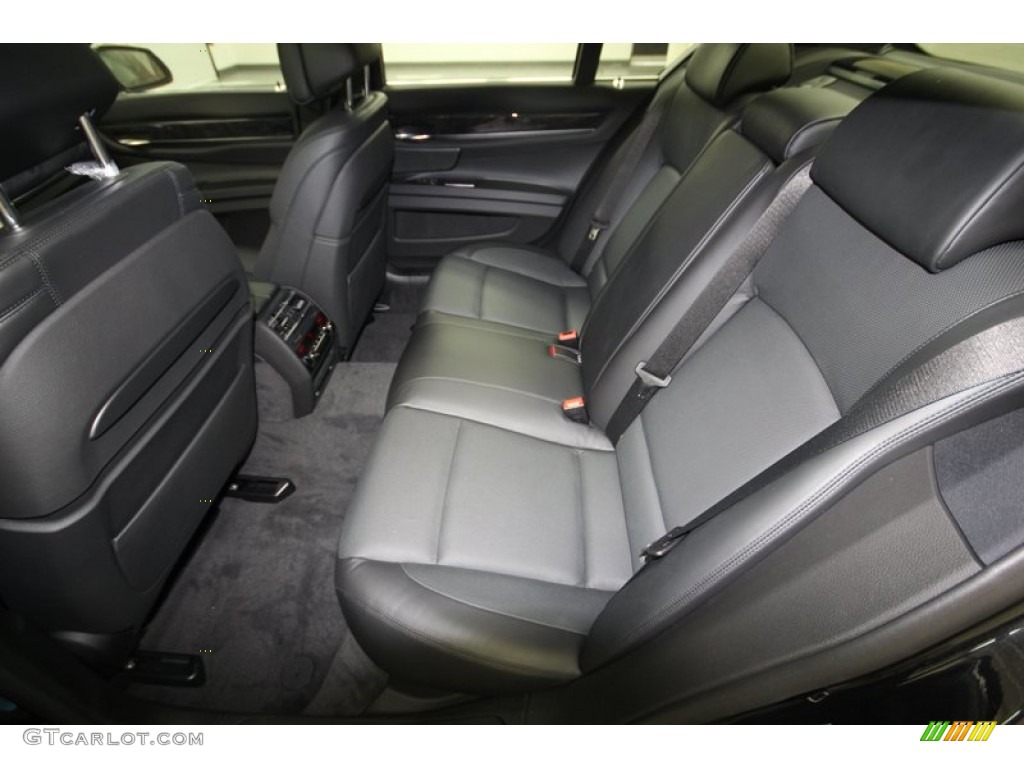 Black Interior 2013 BMW 7 Series 750i Sedan Photo #81302125