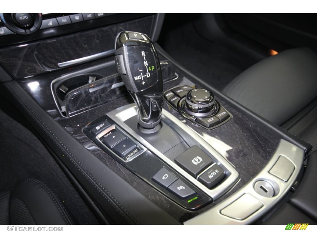 2013 BMW 7 Series 750i Sedan Transmission Photos