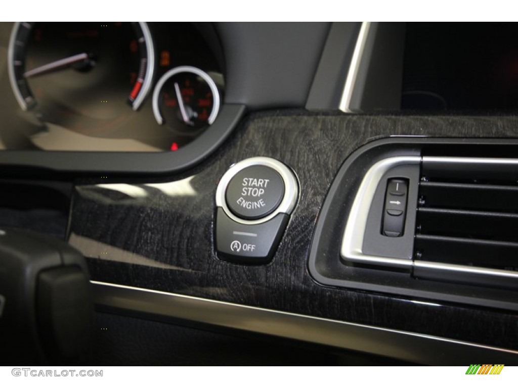 2013 7 Series 750i Sedan - Black Sapphire Metallic / Black photo #25