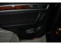 2013 Black Volkswagen Touareg VR6 FSI Lux 4XMotion  photo #26