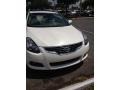 Winter Frost White - Altima 3.5 SR Coupe Photo No. 13