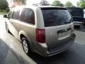 Light Sandstone Metallic - Grand Caravan SE Photo No. 3