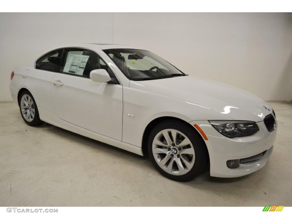 2013 3 Series 328i Coupe - Alpine White / Black photo #2