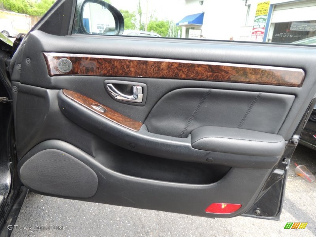 2002 Hyundai XG350 Sedan Black Door Panel Photo #81305729