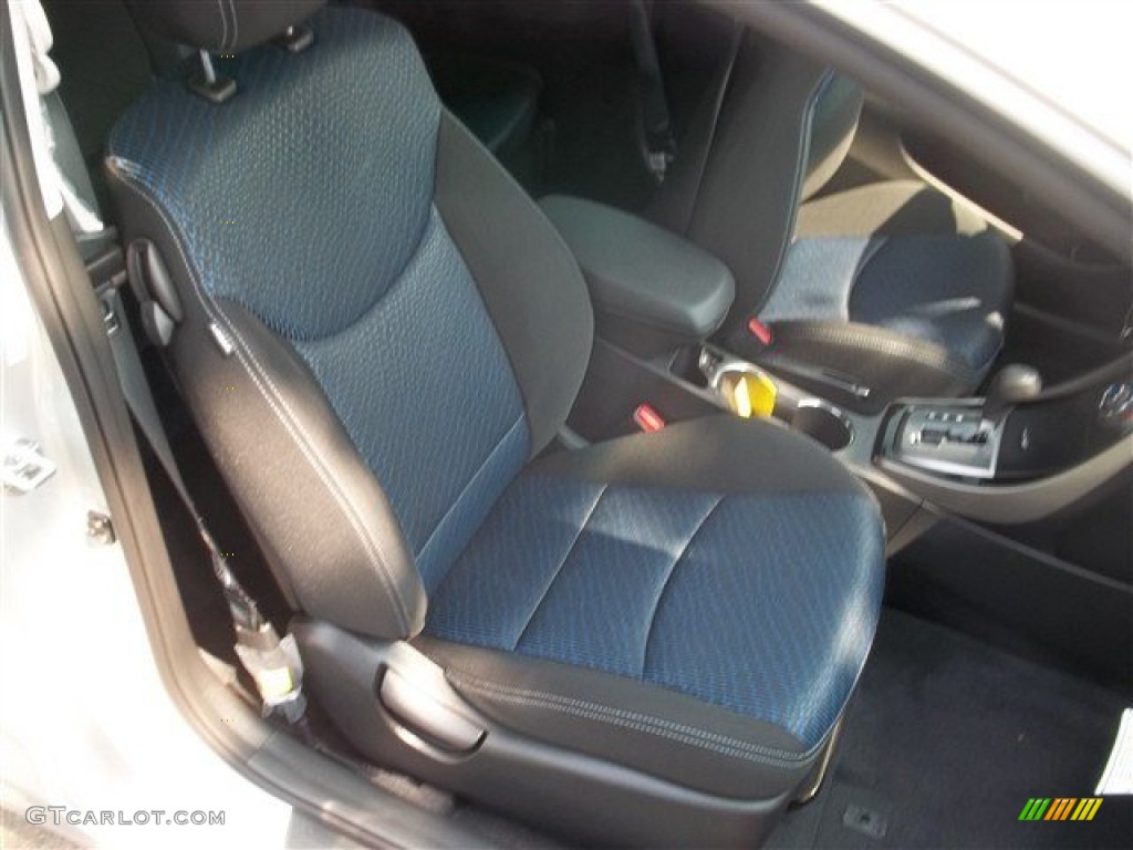2013 Elantra Coupe GS - Silver / Black photo #7