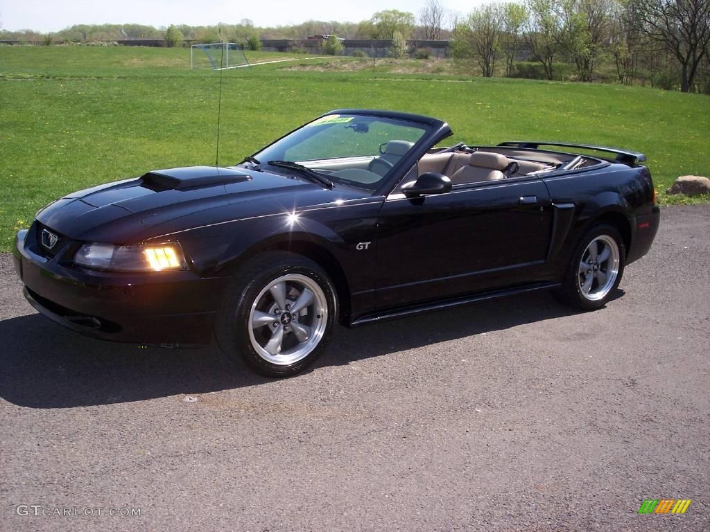 2002 Mustang GT Convertible - Black / Medium Parchment photo #2