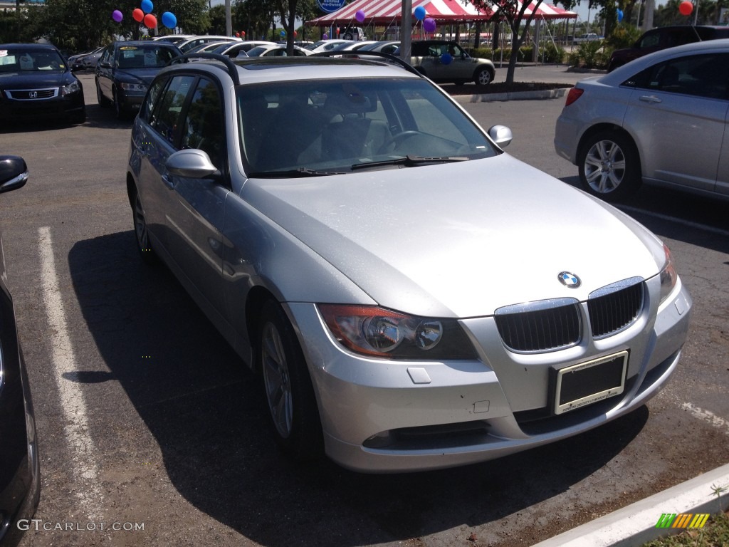 2006 3 Series 325xi Wagon - Titanium Silver Metallic / Black photo #6