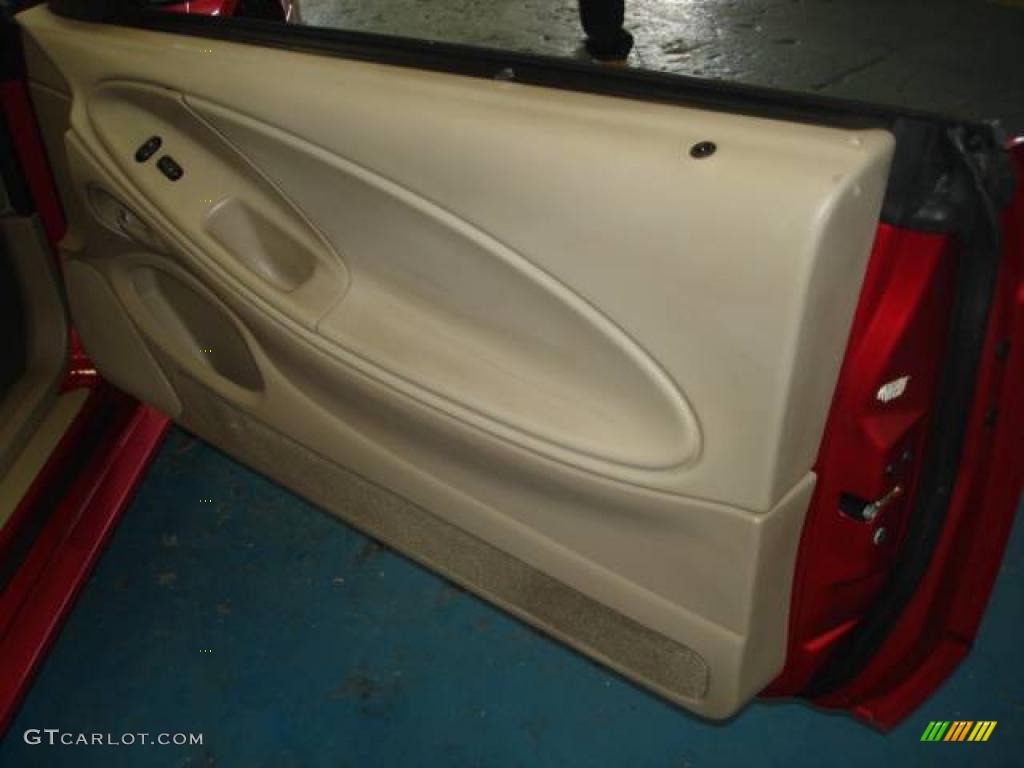 2000 Mustang GT Coupe - Laser Red Metallic / Medium Parchment photo #26