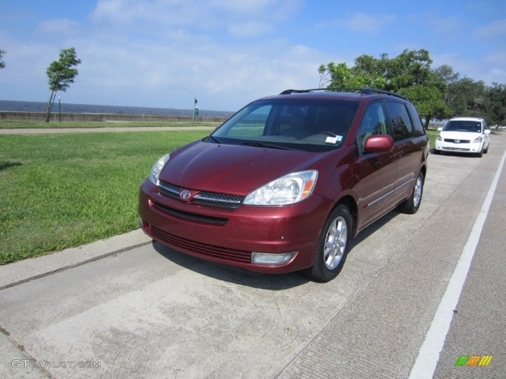 2005 Toyota Sienna XLE Limited Exterior Photos