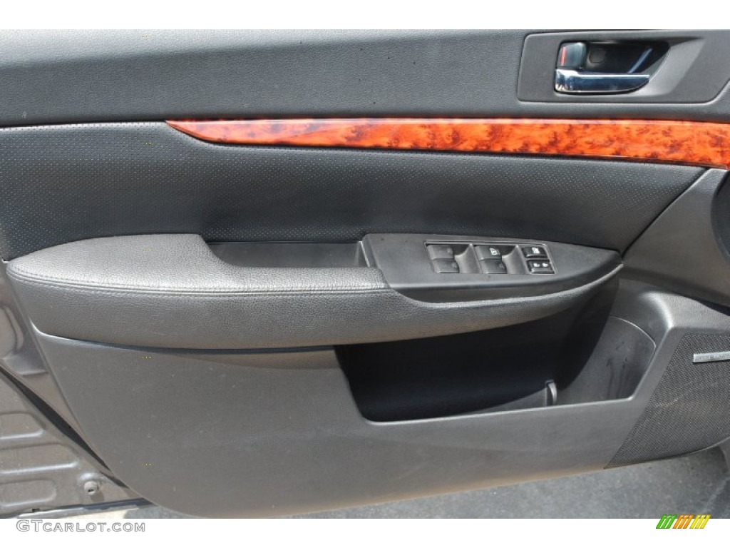 2011 Outback 2.5i Limited Wagon - Graphite Gray Metallic / Off Black photo #10