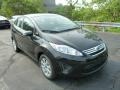 Tuxedo Black - Fiesta SE Sedan Photo No. 1