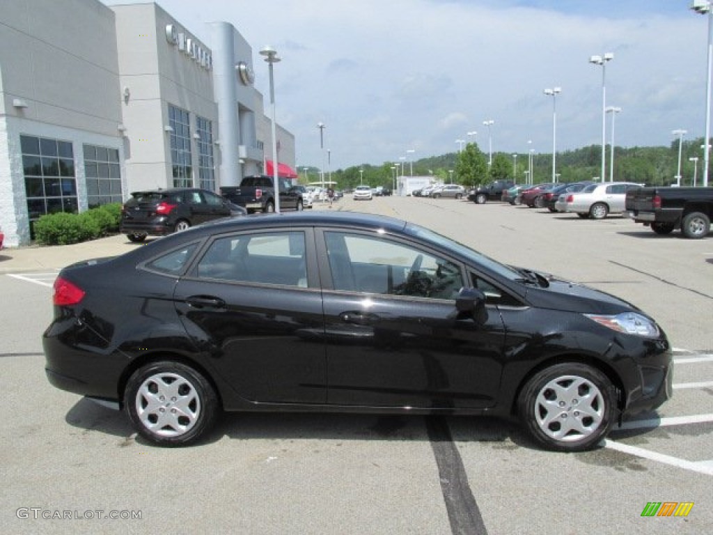Tuxedo Black Metallic 2012 Ford Fiesta S Sedan Exterior Photo #81314467