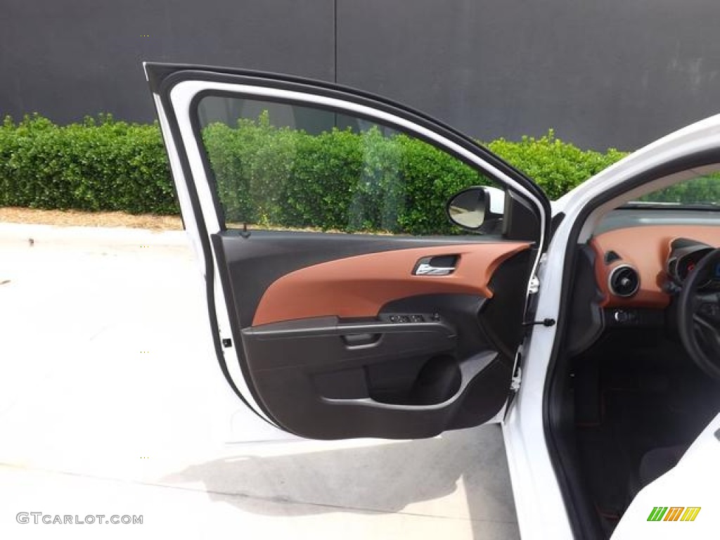2012 Chevrolet Sonic LT Sedan Door Panel Photos
