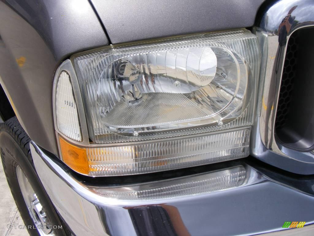 2003 F250 Super Duty Lariat Crew Cab 4x4 - Dark Shadow Grey Metallic / Medium Flint Grey photo #22