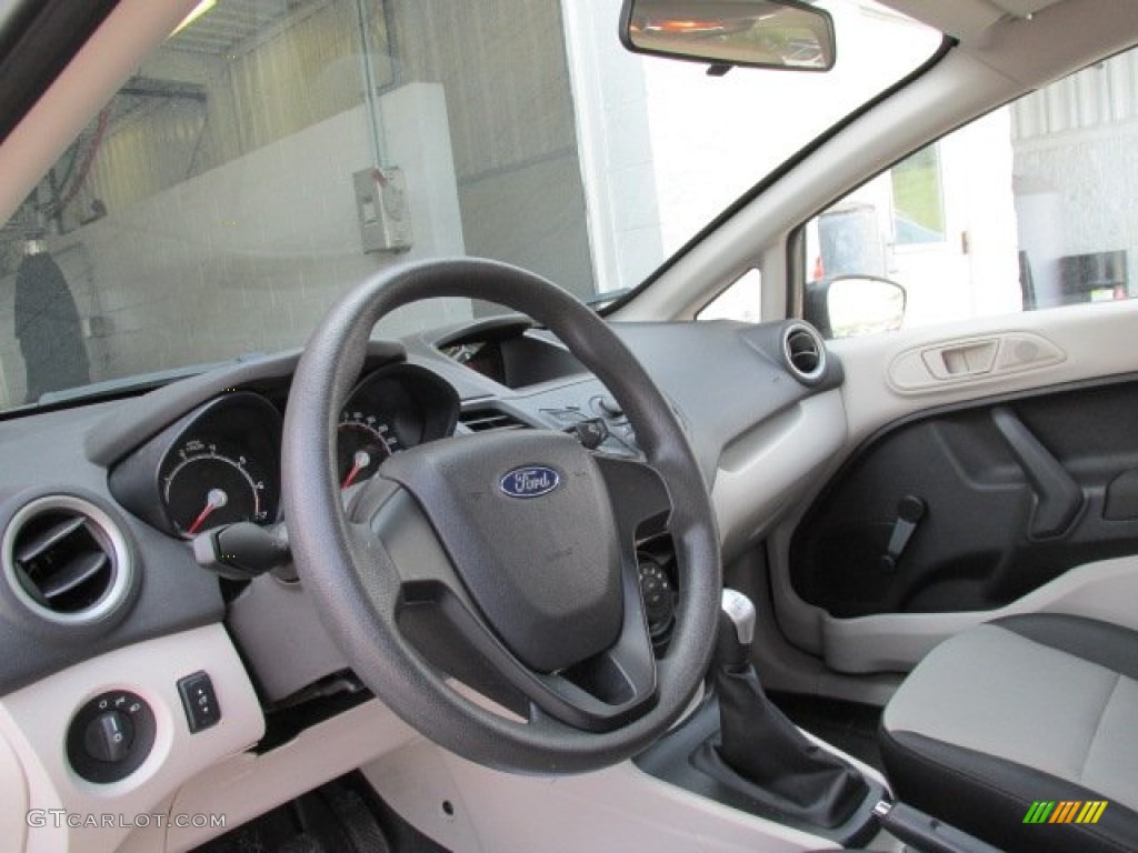 2012 Ford Fiesta S Sedan Light Stone/Charcoal Black Dashboard Photo #81314687