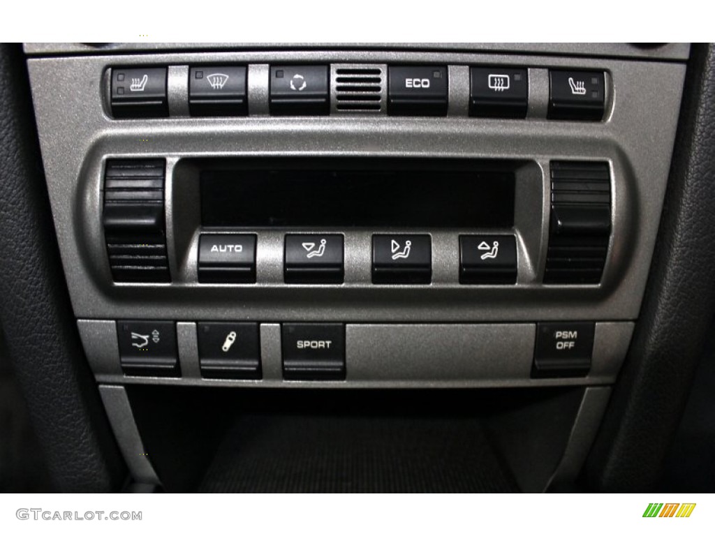 2006 Porsche 911 Carrera 4S Cabriolet Controls Photos