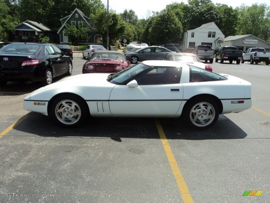 1990 Corvette Coupe - White / Red photo #1