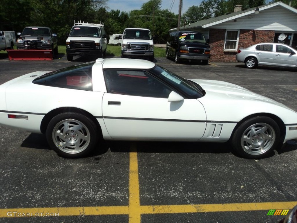 1990 Corvette Coupe - White / Red photo #19