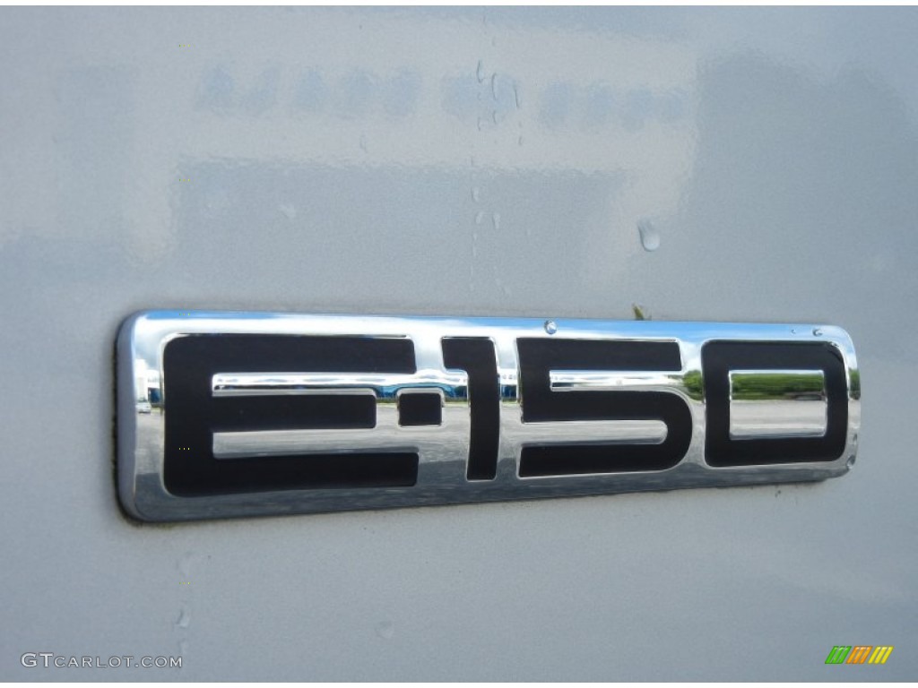 2008 E Series Van E150 Cargo - Silver Metallic / Medium Flint photo #9