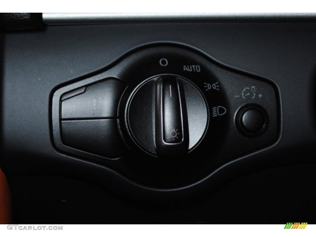 2011 Audi S5 4.2 FSI quattro Coupe Controls Photo #81318845