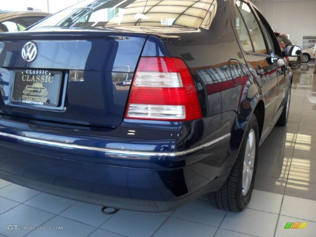 2004 Jetta GLS Sedan - Galactic Blue Metallic / Black photo #23