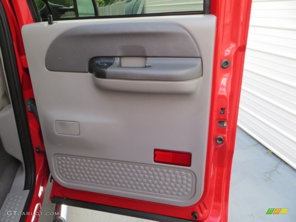 2001 Ford F250 Super Duty XLT Super Crew Medium Graphite Door Panel Photo #81321265