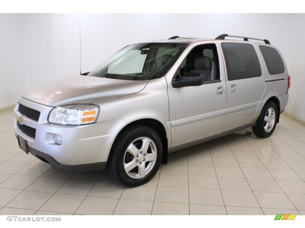 2008 Chevrolet Uplander LT Exterior Photos