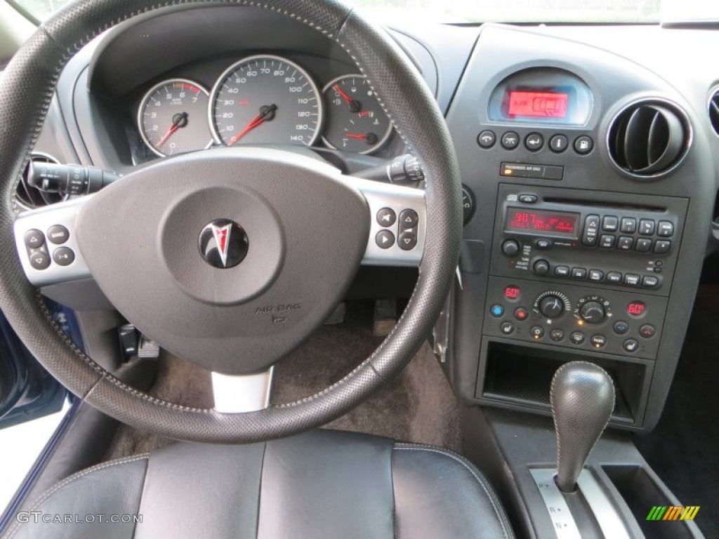 2006 Pontiac Grand Prix Sedan Controls Photo #81323684