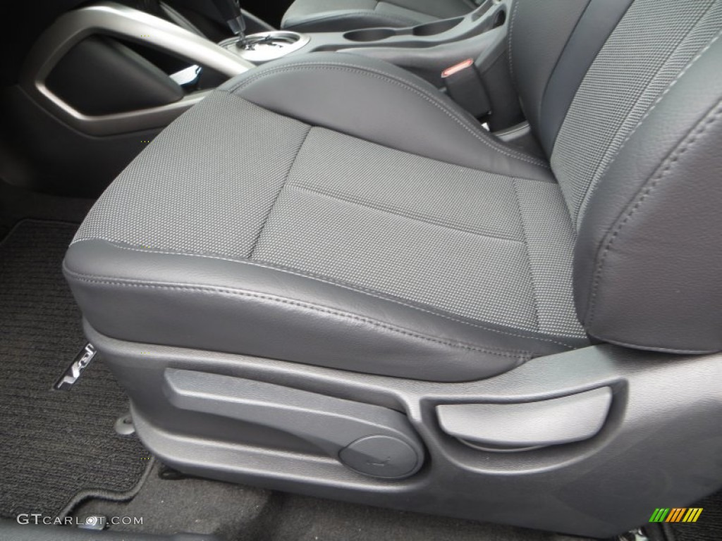 2013 Veloster  - Boston Red / Black photo #24