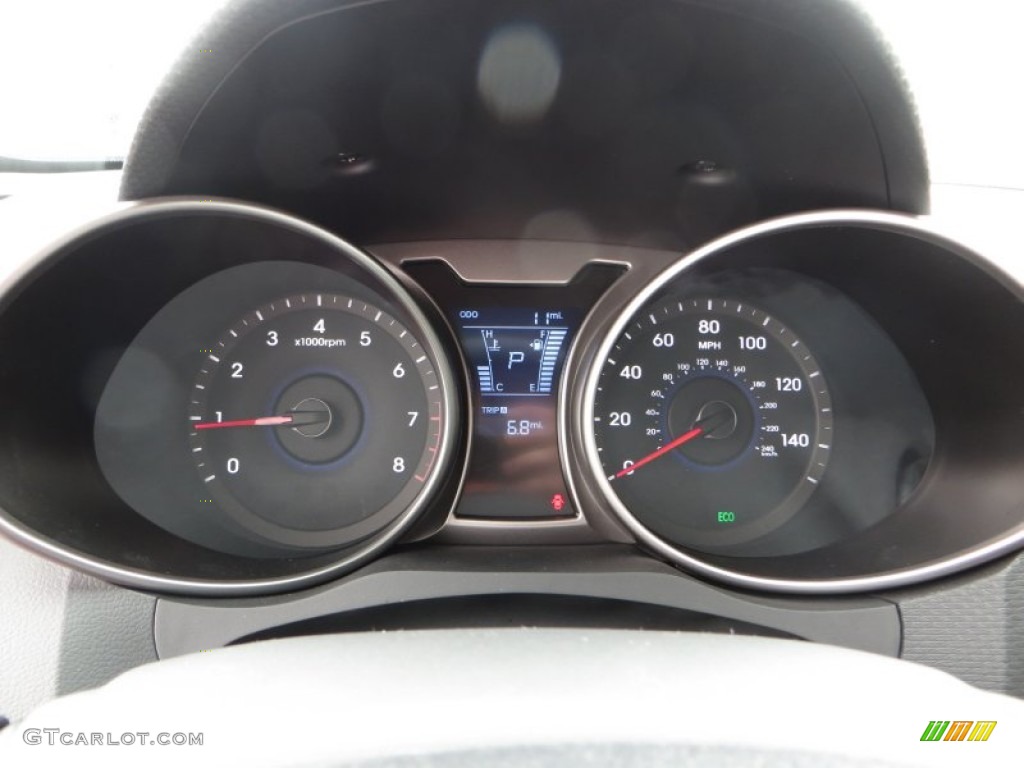 2013 Veloster  - Boston Red / Black photo #33