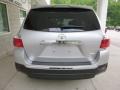2013 Classic Silver Metallic Toyota Highlander V6 4WD  photo #3