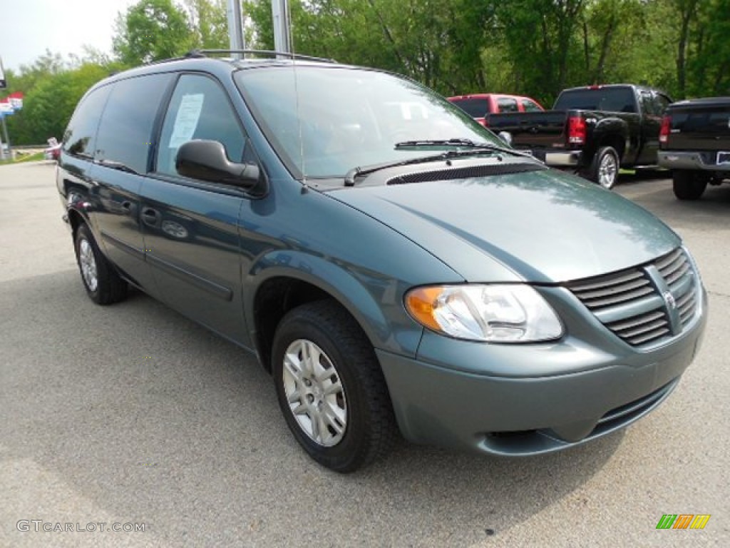 2006 Grand Caravan SE - Magnesium Pearl / Medium Slate Gray photo #8