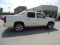 White Diamond Tricoat - Avalanche LTZ 4x4 Photo No. 5