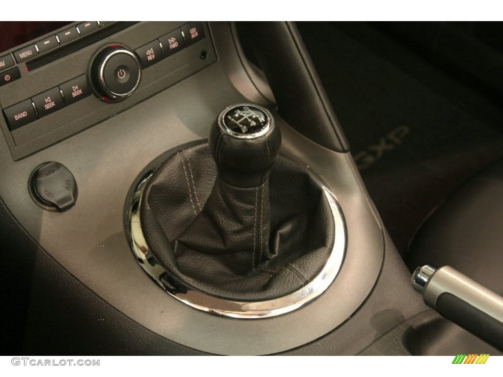 2008 Pontiac Solstice GXP Roadster Transmission Photos